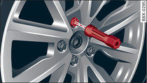 Wheel: Hexagonal socket for turning wheel bolts